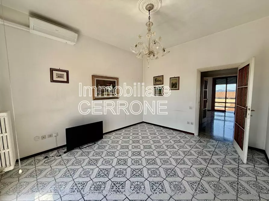 Immagine 8 di Appartamento in vendita  a Cecina