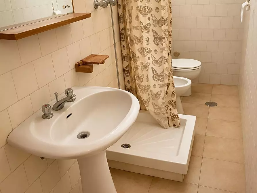 Immagine 9 di Casa bifamiliare in vendita  a Campiglia Marittima