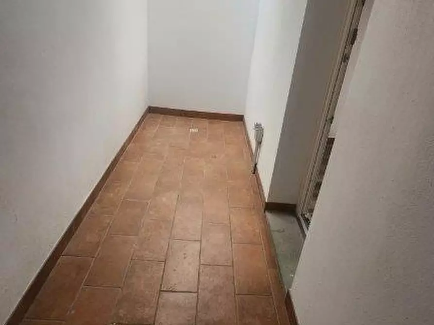 Immagine 16 di Villetta a schiera in vendita  a Vicopisano