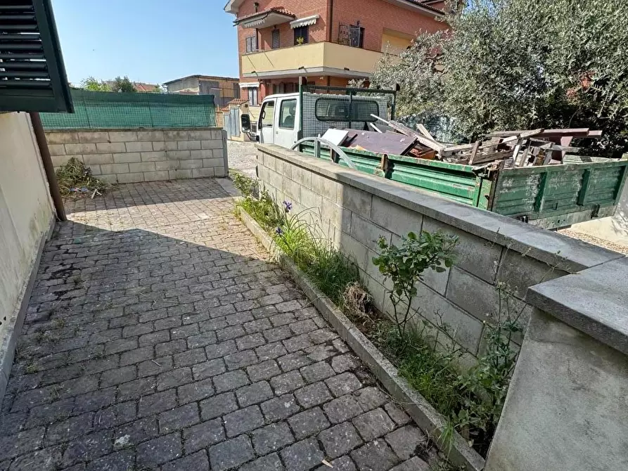 Immagine 30 di Terratetto in vendita  a Collesalvetti