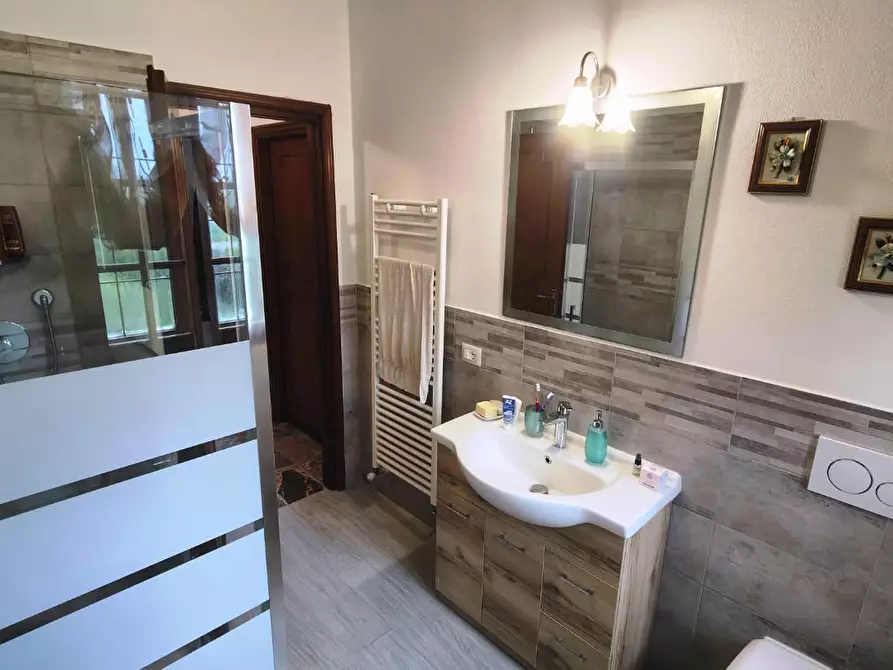 Immagine 33 di Casa bifamiliare in vendita  a San Giuliano Terme