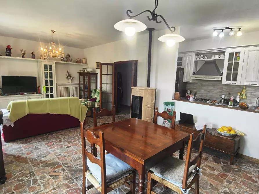 Immagine 17 di Casa bifamiliare in vendita  a San Giuliano Terme