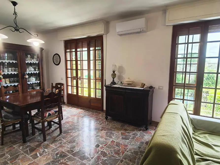 Immagine 18 di Casa bifamiliare in vendita  a San Giuliano Terme