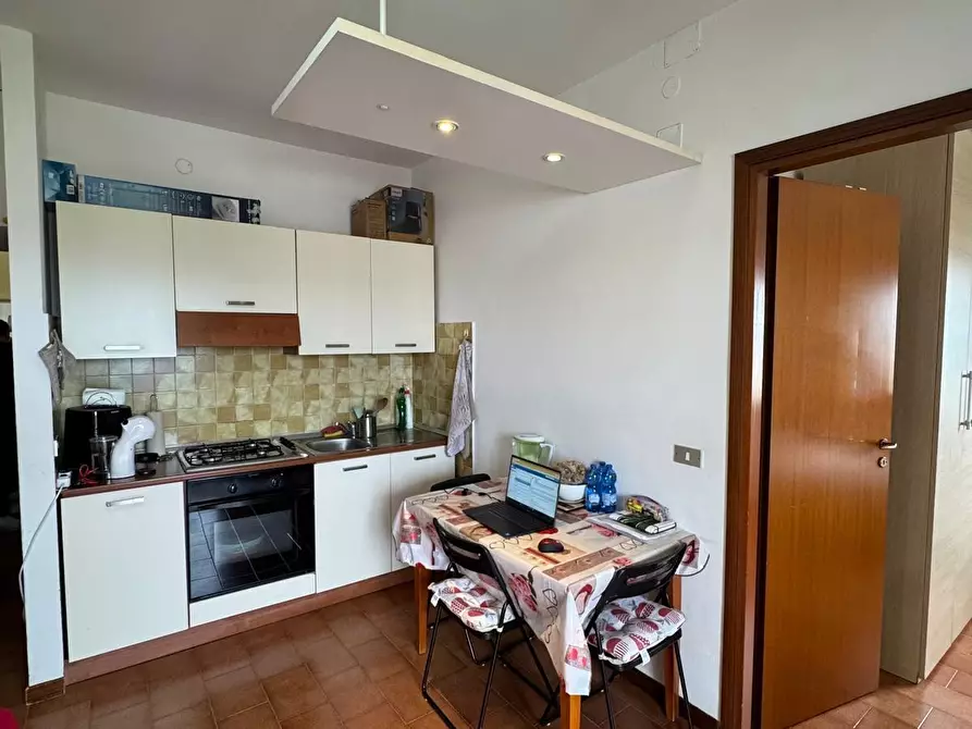 Immagine 3 di Appartamento in vendita  a Pisa