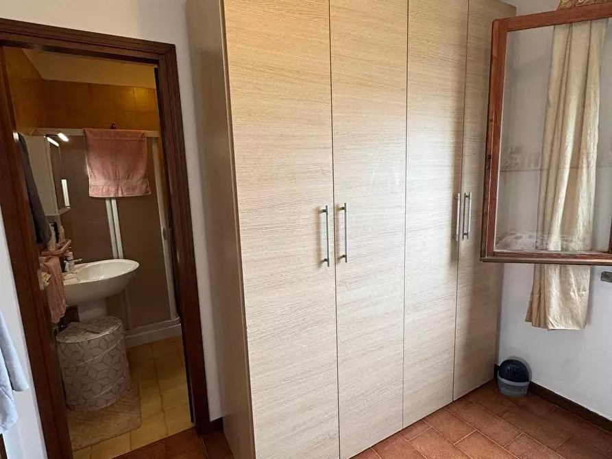 Immagine 12 di Appartamento in vendita  a Pisa