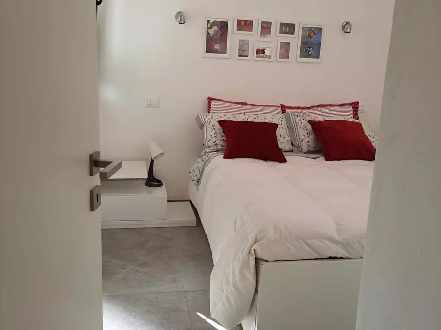 Immagine 12 di Appartamento in vendita  a Viareggio