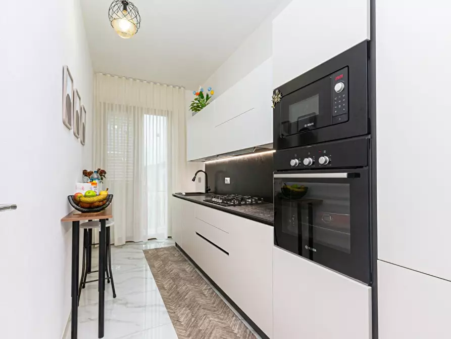 Immagine 9 di Appartamento in vendita  a Pontedera