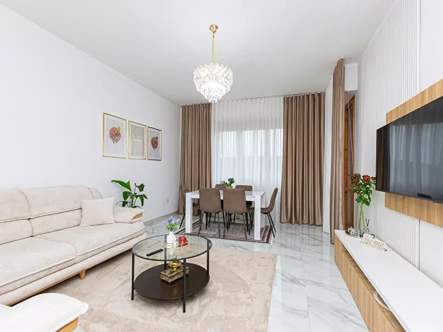 Immagine 1 di Appartamento in vendita  a Pontedera
