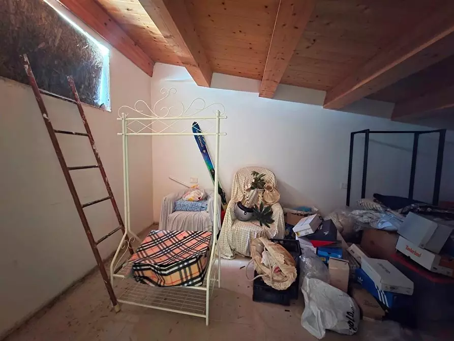 Immagine 24 di Appartamento in vendita  a Capannori