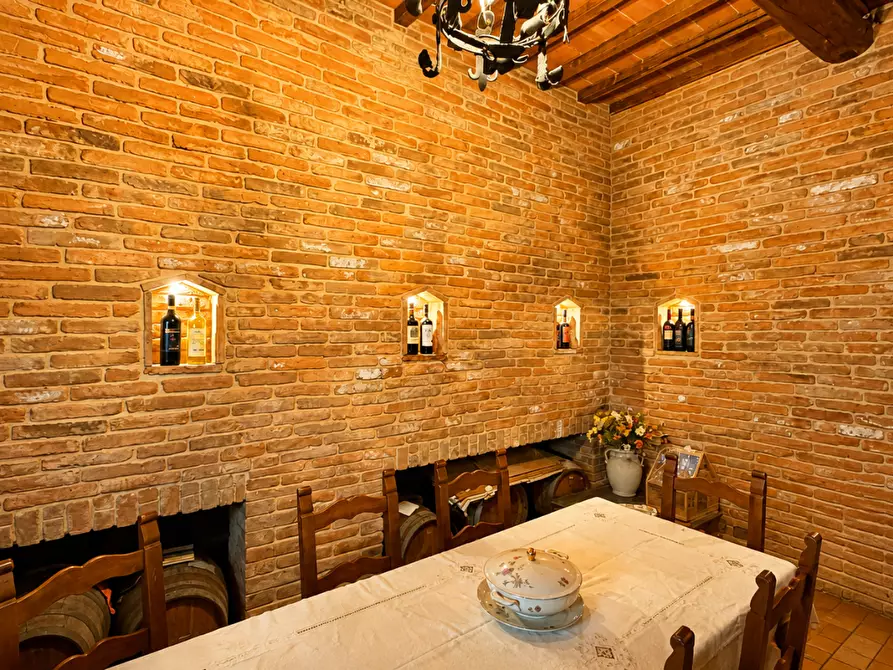 Immagine 51 di Villa in vendita  a Castelfiorentino