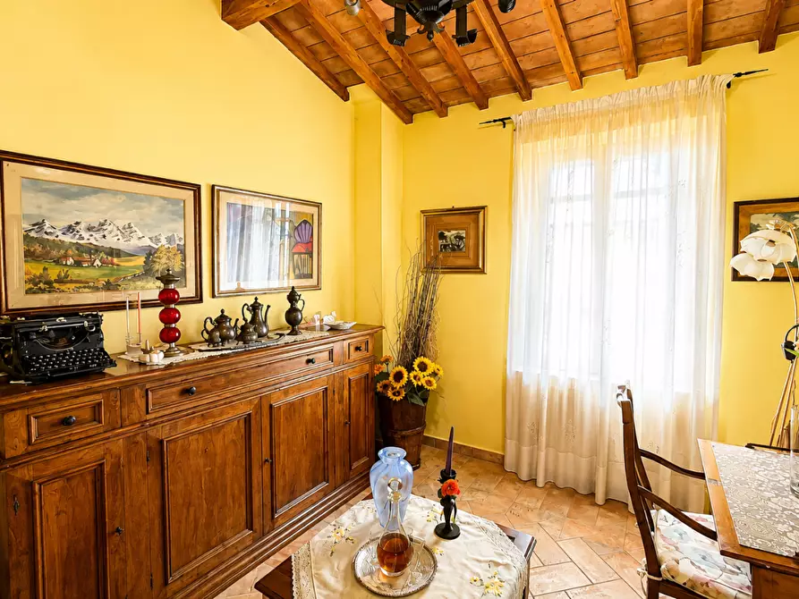 Immagine 23 di Villa in vendita  a Castelfiorentino