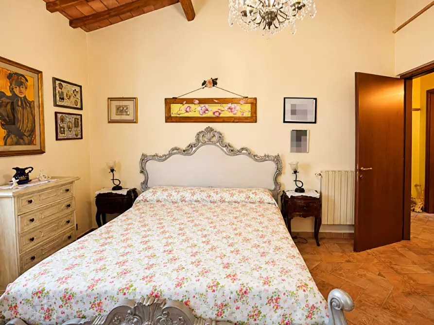 Immagine 35 di Villa in vendita  a Castelfiorentino
