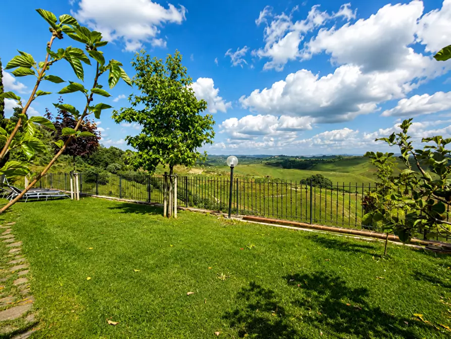 Immagine 44 di Villa in vendita  a Castelfiorentino
