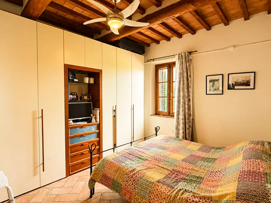 Immagine 14 di Villa in vendita  a Castelfiorentino