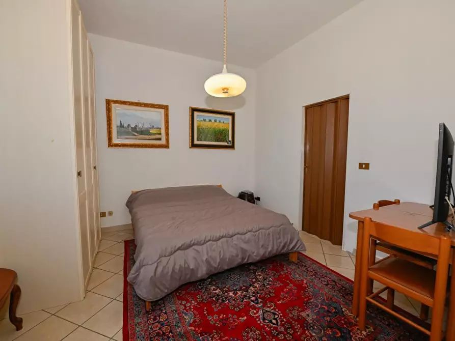 Immagine 22 di Villa in vendita  a San Giuliano Terme