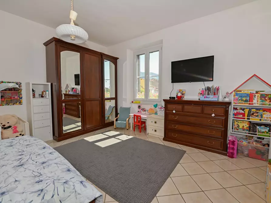Immagine 13 di Villa in vendita  a San Giuliano Terme
