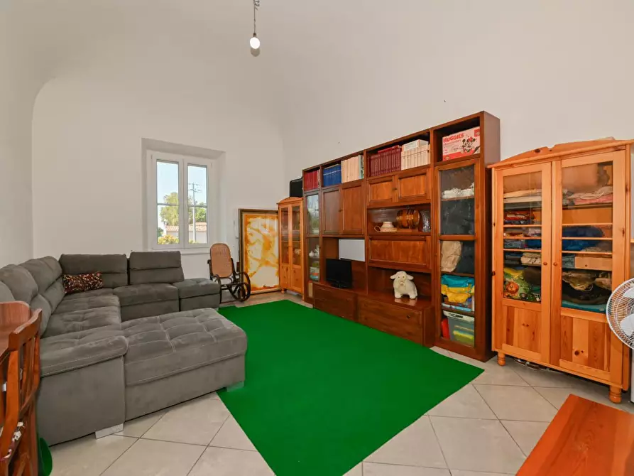 Immagine 8 di Villa in vendita  a San Giuliano Terme