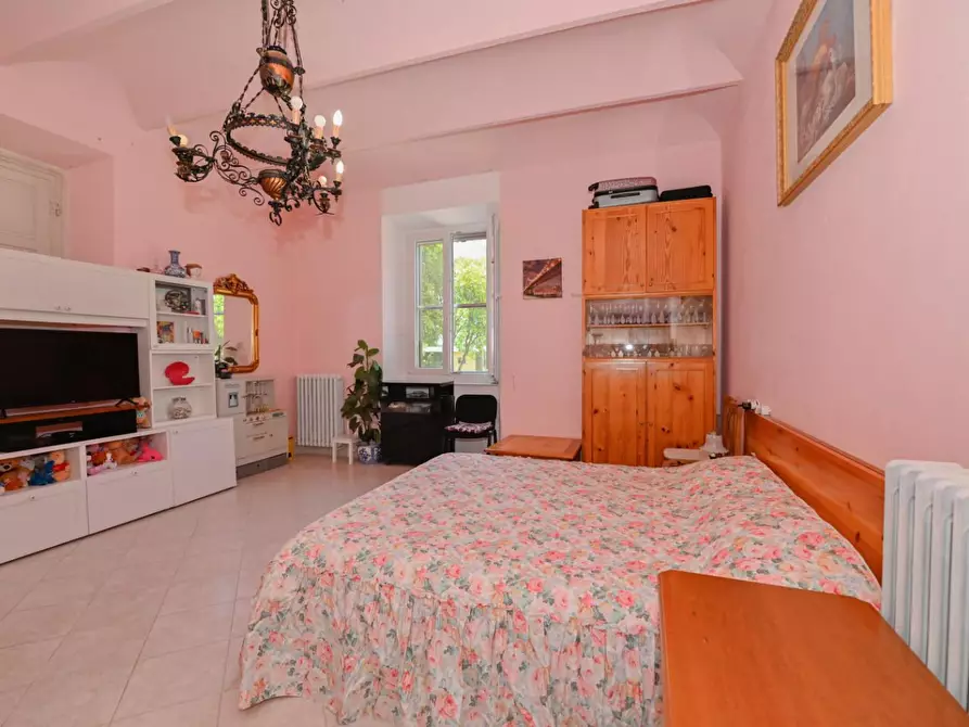 Immagine 29 di Villa in vendita  a San Giuliano Terme