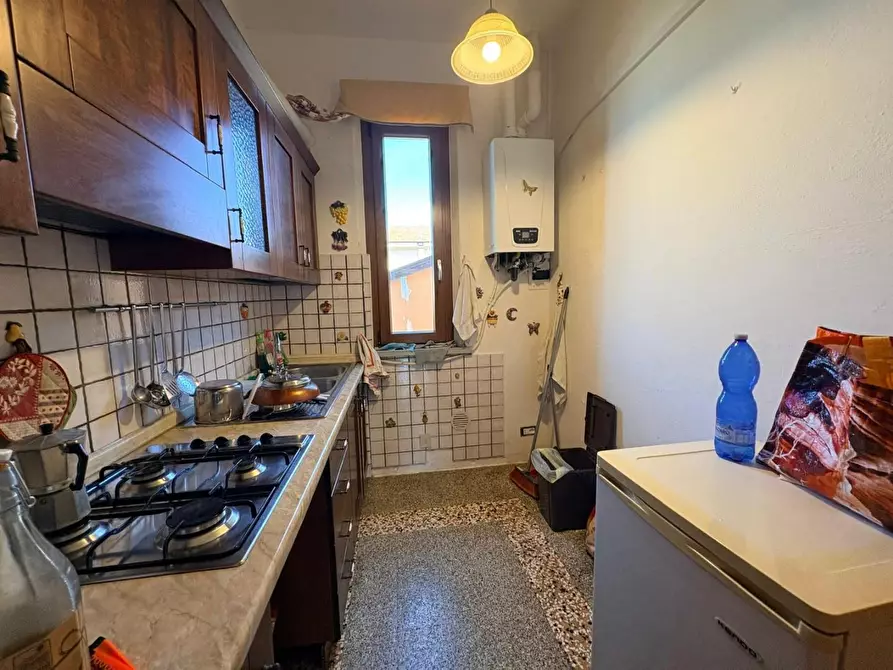 Immagine 5 di Appartamento in vendita  a Cecina