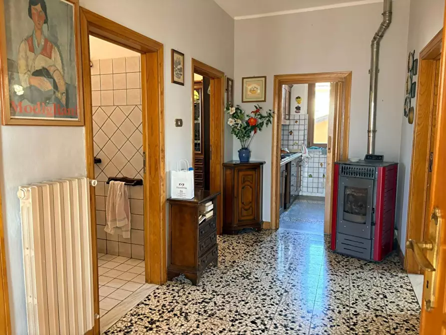 Immagine 13 di Appartamento in vendita  a Cecina