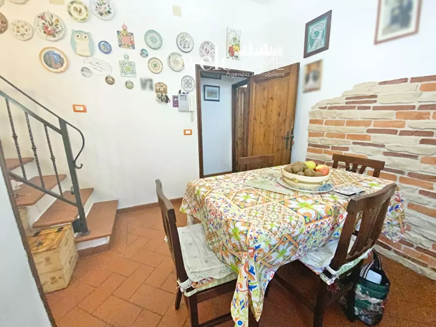Immagine 1 di Appartamento in vendita  a Prato