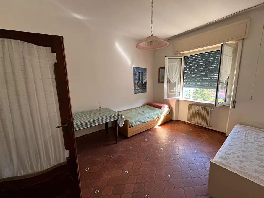 Immagine 15 di Appartamento in vendita  a Massa