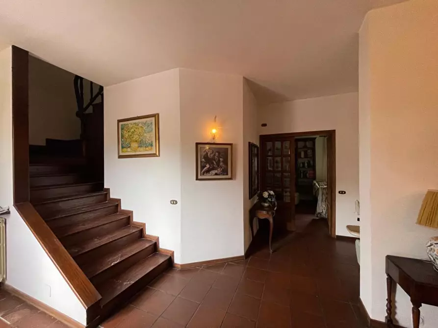 Immagine 12 di Casa bifamiliare in vendita  a Camaiore
