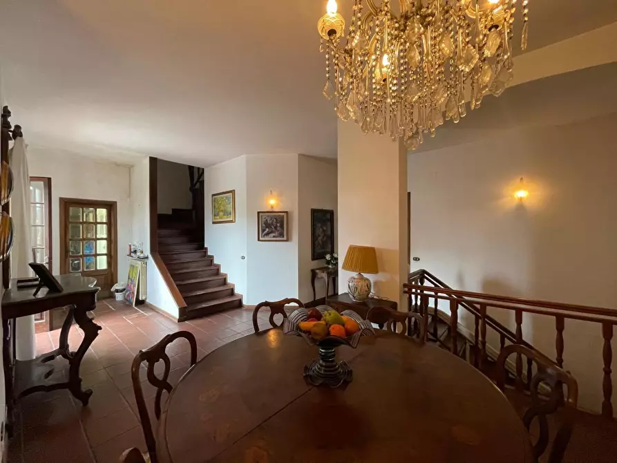 Immagine 11 di Casa bifamiliare in vendita  a Camaiore