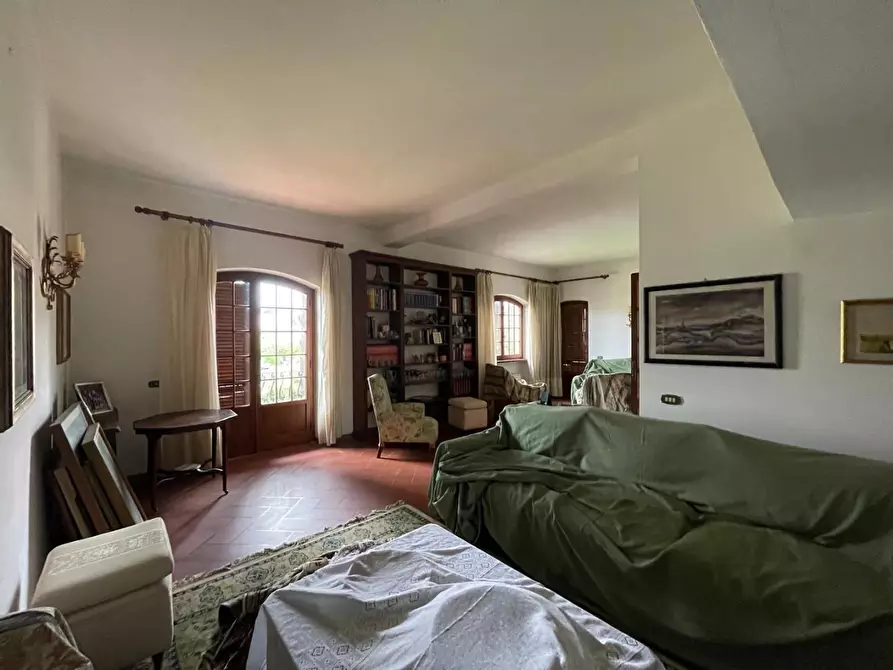 Immagine 14 di Casa bifamiliare in vendita  a Camaiore