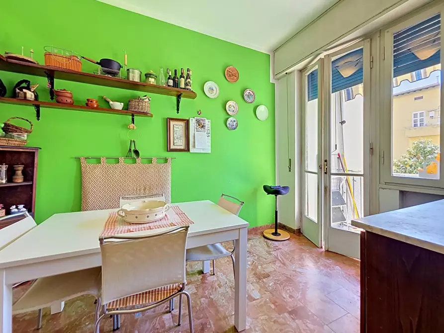 Immagine 42 di Appartamento in vendita  a Pisa