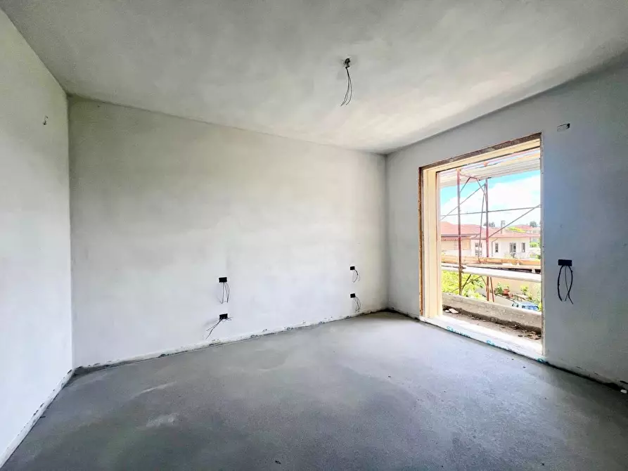 Immagine 11 di Appartamento in vendita  a Lastra A Signa