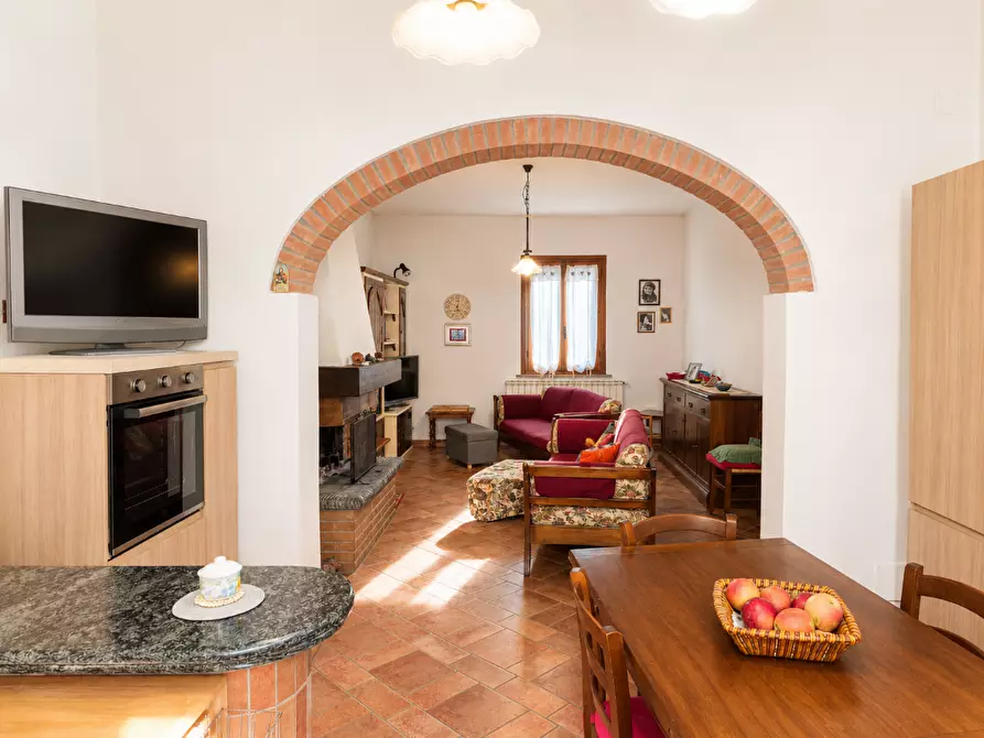 Immagine 1 di Casa indipendente in vendita  a Palaia