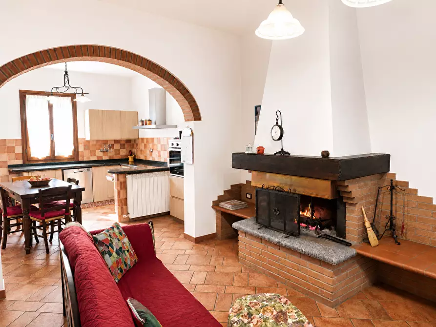 Immagine 5 di Casa indipendente in vendita  a Palaia