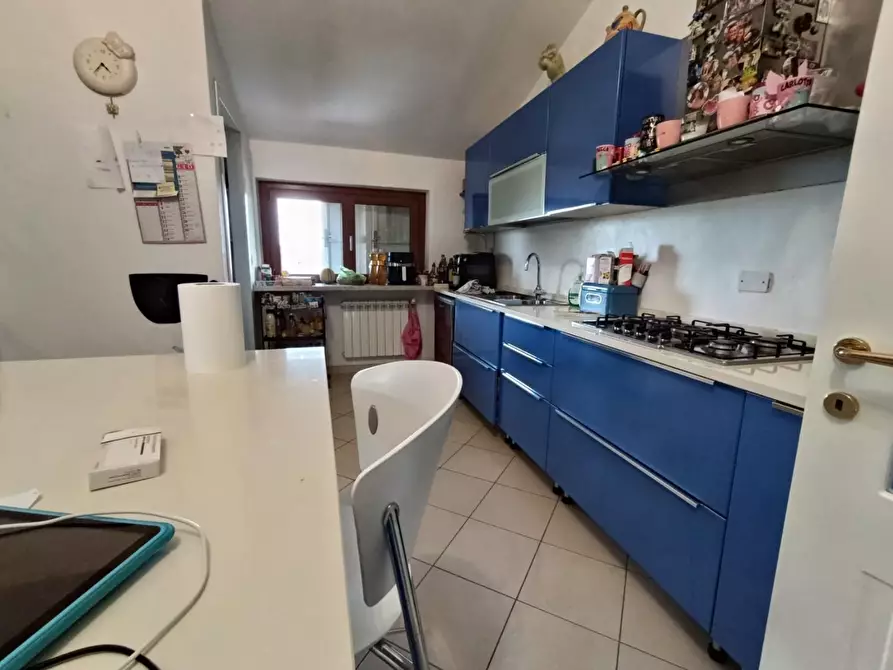Immagine 13 di Appartamento in vendita  a Ortonovo