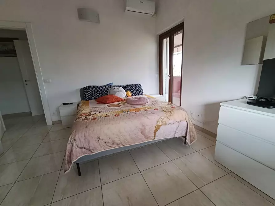 Immagine 11 di Appartamento in vendita  a Ortonovo