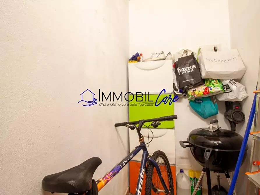 Immagine 15 di Appartamento in vendita  a Livorno