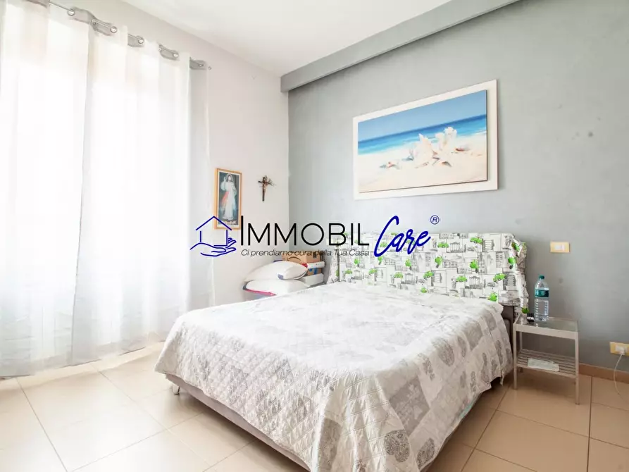 Immagine 10 di Appartamento in vendita  a Livorno