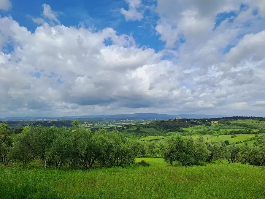 Immagine 10 di Appartamento in vendita  a Poggibonsi