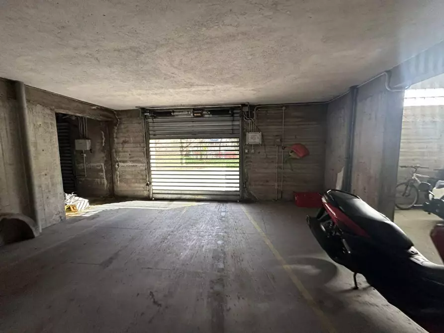 Immagine 35 di Appartamento in vendita  a Lerici