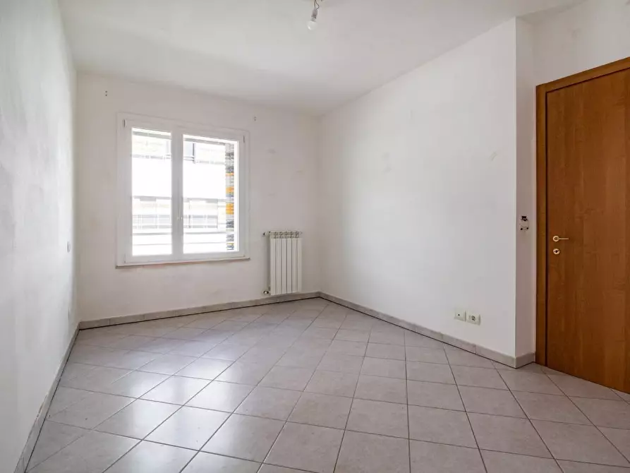 Immagine 9 di Appartamento in vendita  a Pisa