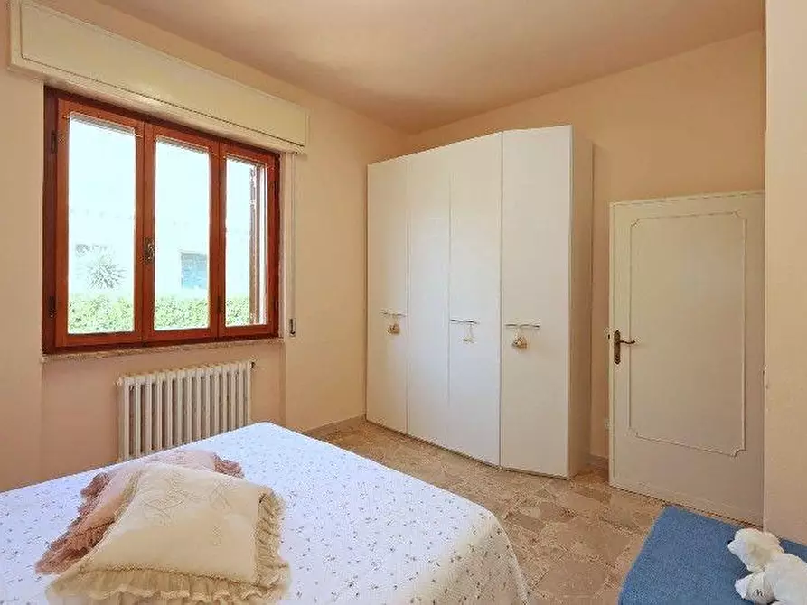 Immagine 17 di Appartamento in vendita  a Rosignano Marittimo