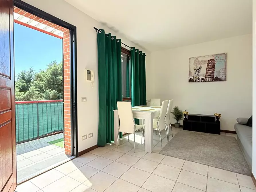 Immagine 8 di Appartamento in vendita  a Montecatini Terme