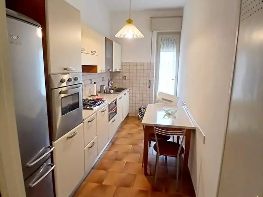 Immagine 22 di Appartamento in affitto  a Pisa