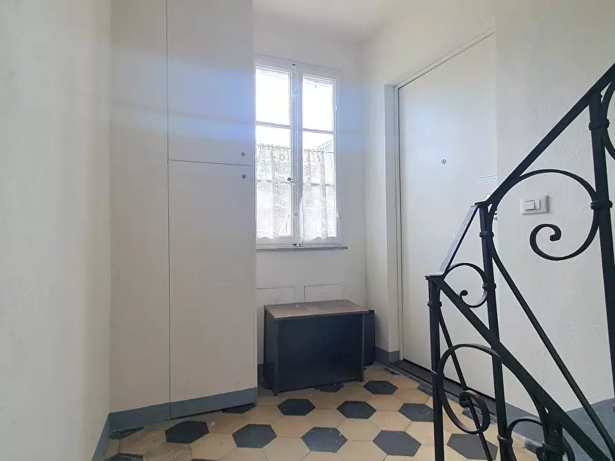 Immagine 45 di Appartamento in vendita  a Lucca