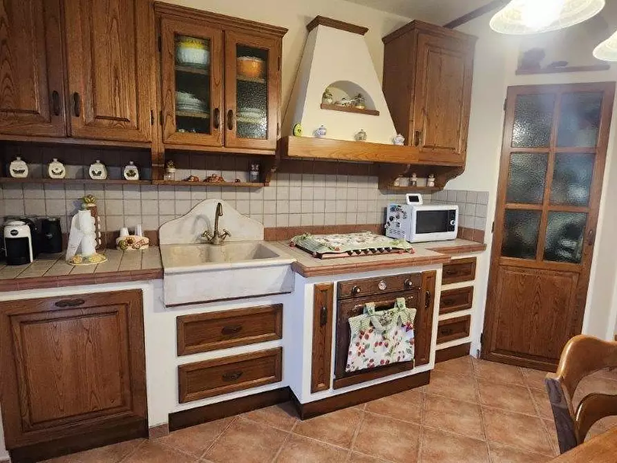 Immagine 5 di Appartamento in vendita  a Cascina