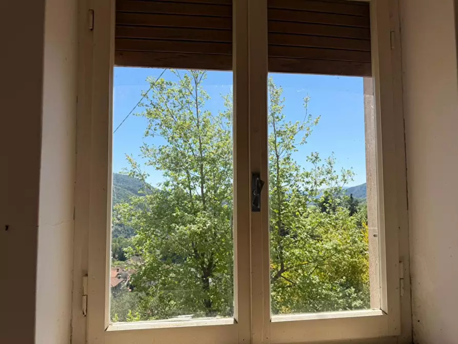 Immagine 3 di Casa indipendente in vendita  a Podenzana