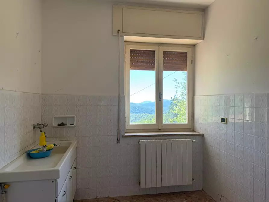 Immagine 7 di Casa indipendente in vendita  a Podenzana