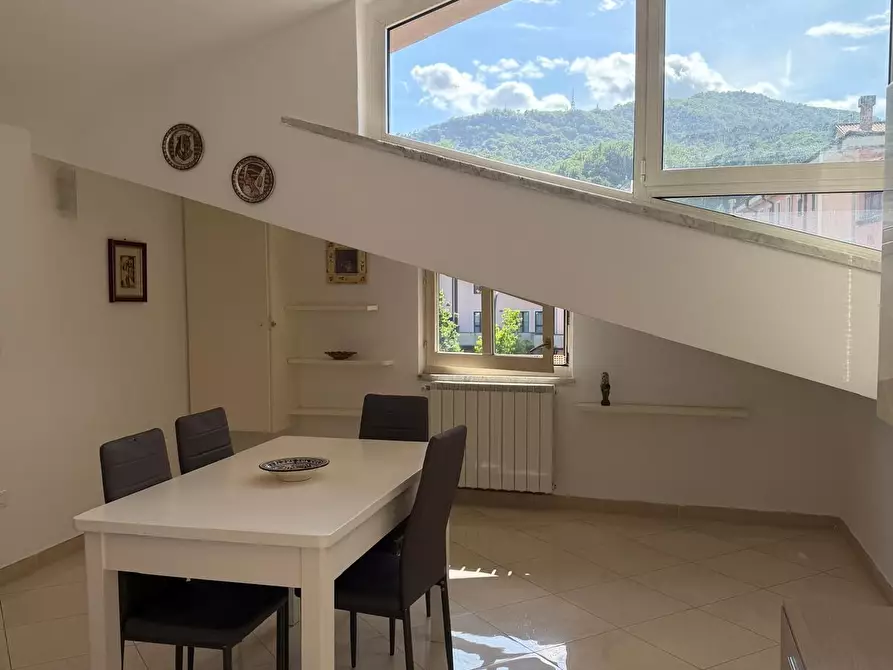 Immagine 11 di Mansarda in affitto  a Aulla