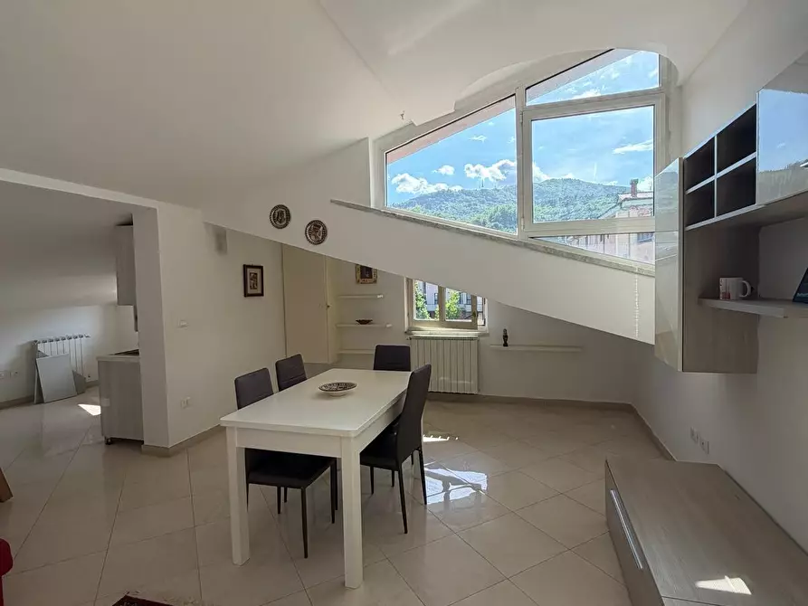 Immagine 2 di Mansarda in affitto  a Aulla
