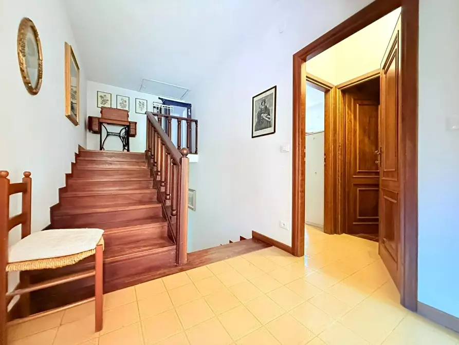 Immagine 14 di Casa bifamiliare in vendita  a Massa